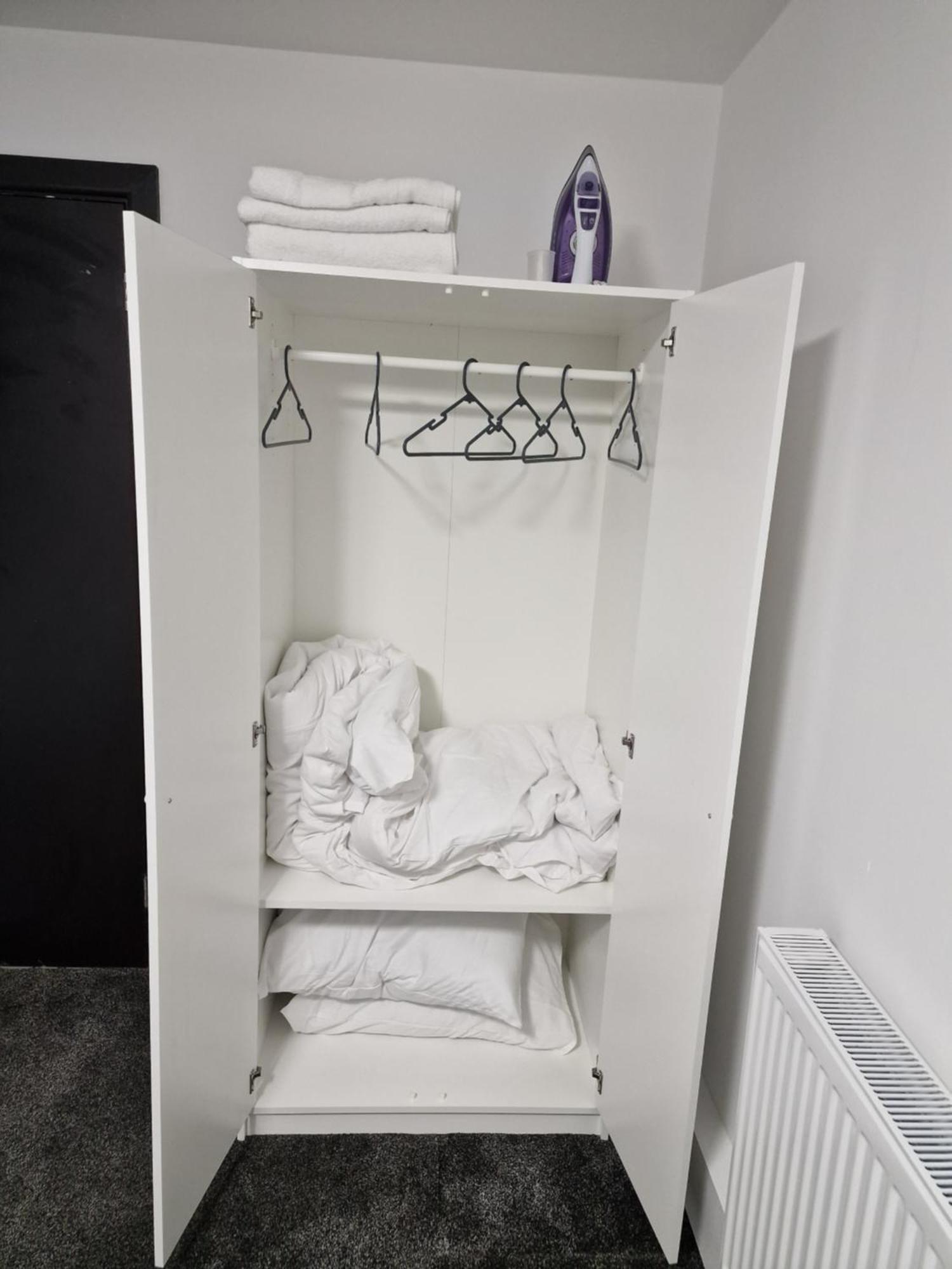 Ckb Flat- Comfort, Cosy, And Secure! Codsall Dış mekan fotoğraf